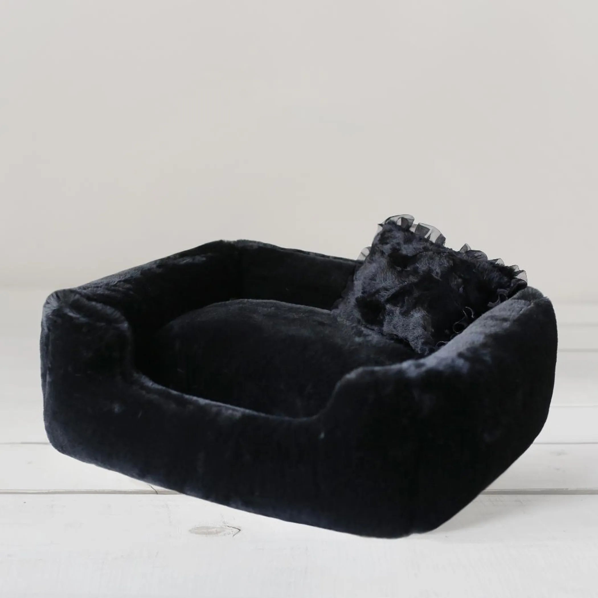 Divine Dog Bed by Hello Doggie